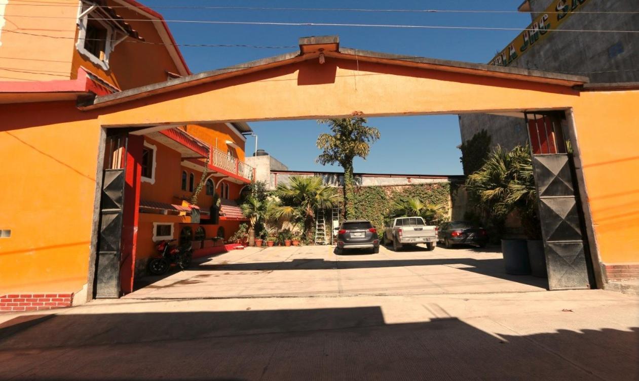 Hotel Y Restaurante Villa Nebaj Buitenkant foto